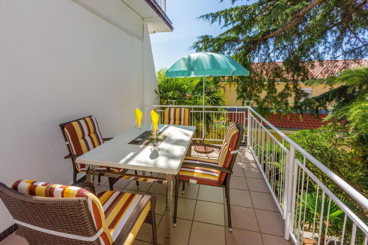 Apartments Danica Dramalj Εξωτερικό φωτογραφία
